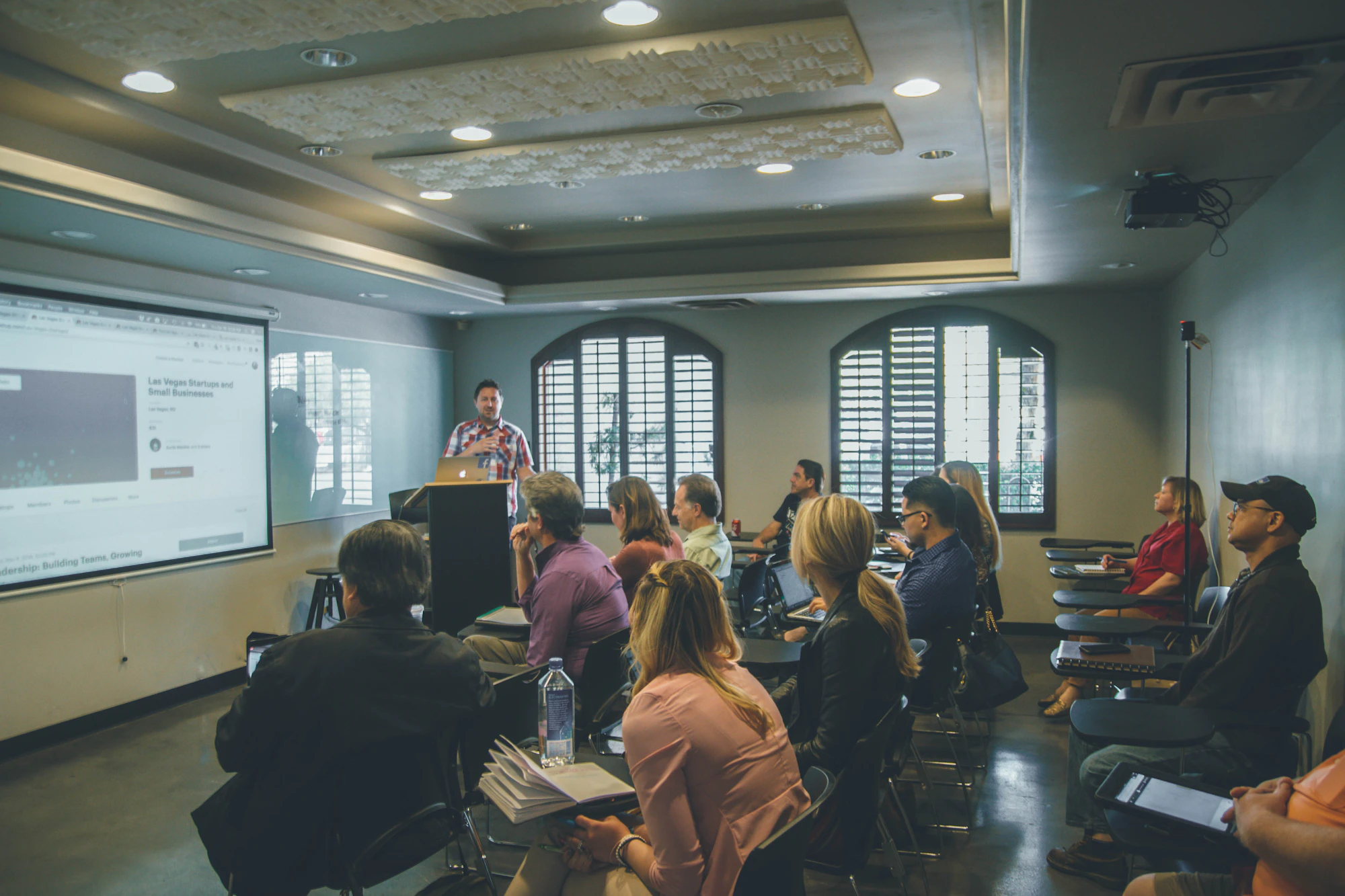 Authority Building Without Thin Guest Posts